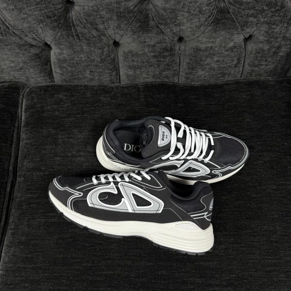👟✨ WIN A PAIR OF B30 CHRISTIAN DIOR TRAINERS (winner chooses colour & size) OR £700 CASH ALTERNATIVE ✨👟